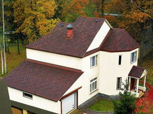 Металлочерепичное покрытие крыши