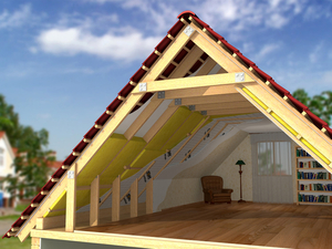 Конструкция двускатной крыши позволяет создать жилое мансардное помещение